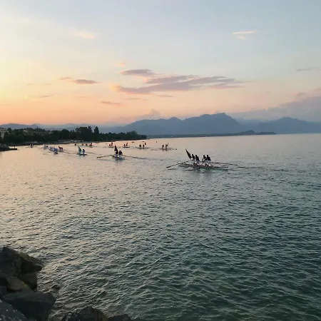 Garda Desenzano Διαμέρισμα *